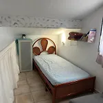 Bord De Avec Piscine Nyaraló Le Lavandou
