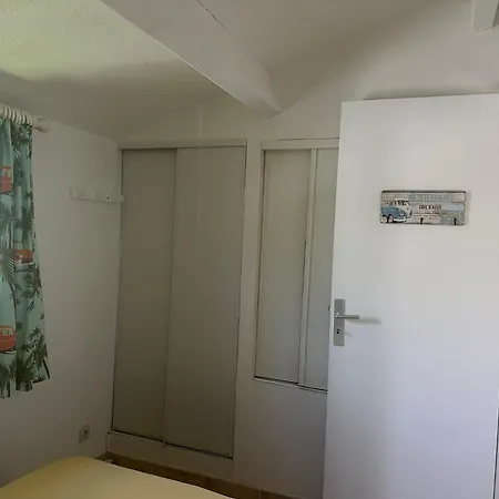 Holiday home Bord De Avec Piscine *