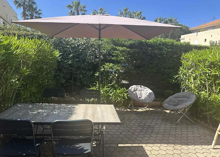 Tatil Evi Location Bord De A 700m Avec Piscine Le Lavandou